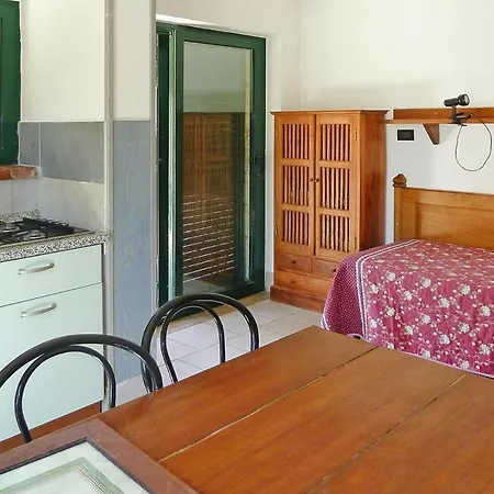 In Complex Centro Vacanze Il Borgo In Apartment Guardistallo