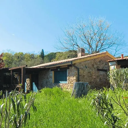 Apartment In Complex Centro Vacanze Il Borgo In *